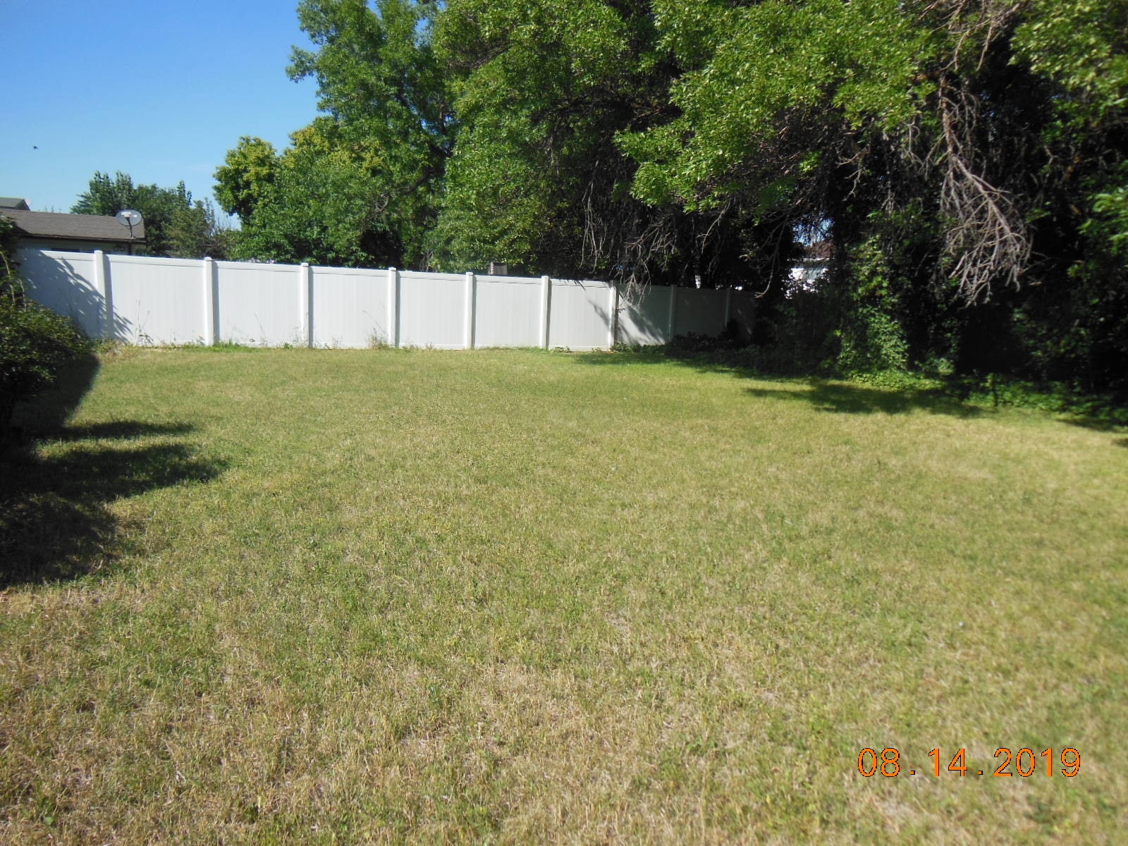 Back Yard side view - 5013 Dyer Ln