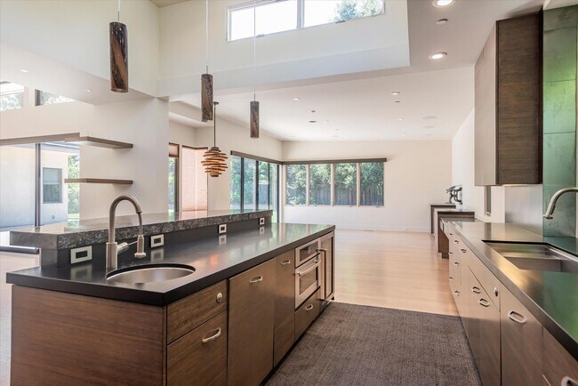 Building Photo - Wow! What a Great Home!