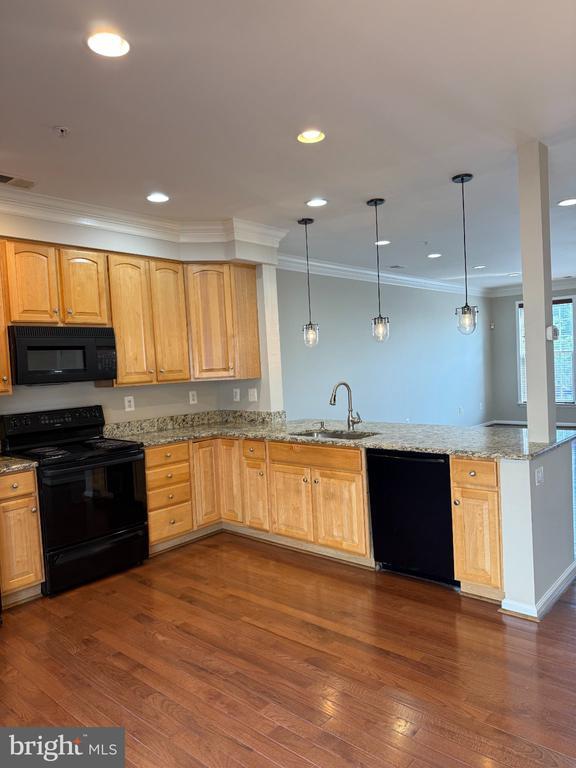 Building Photo - 6510 Daytona Ct
