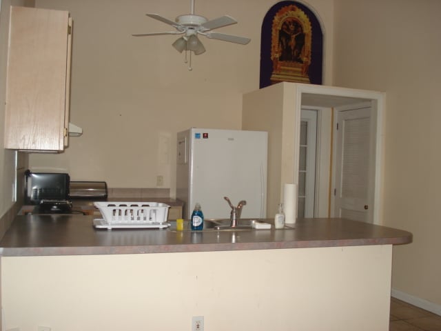 Building Photo - 8 Bay Ave