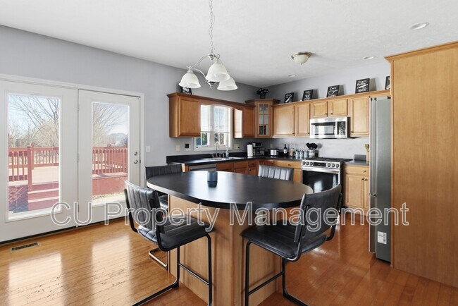 Building Photo - 2950 E Stone Creek Blvd