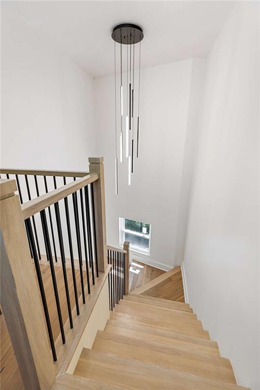 Building Photo - 977 Fleetwood Cir SW