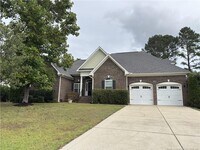 Building Photo - 4015 Summerberry Dr