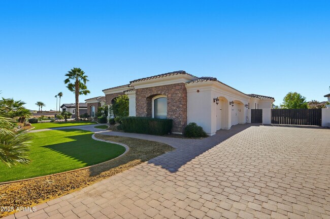 Building Photo - 18131 W Palo Verde Ct