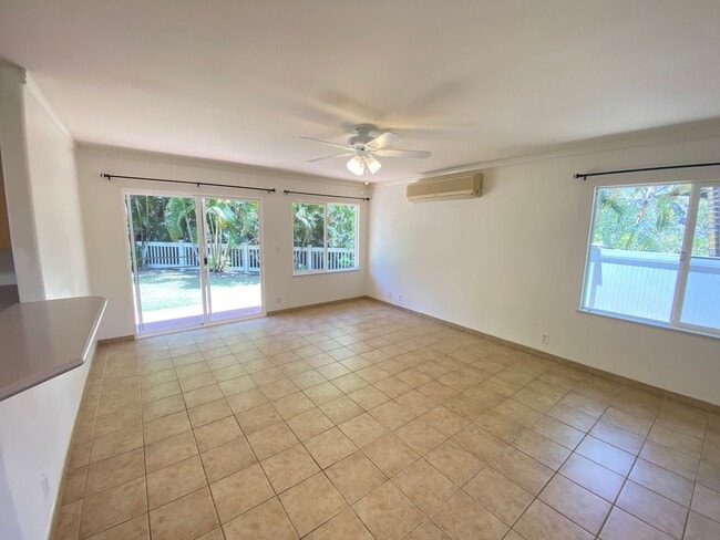 Building Photo - Launani Valley Duplex Unit