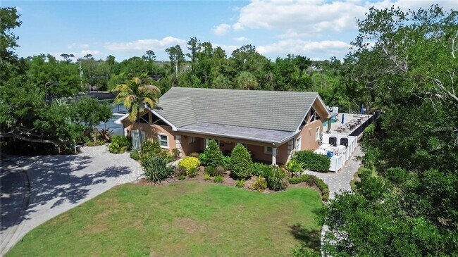 Building Photo - 5246 Manorwood Dr