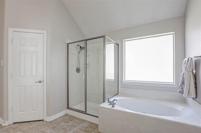 Building Photo - 12480 Leaflet Dr