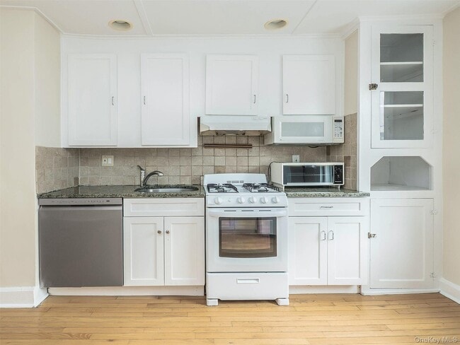 Building Photo - 339 Glen Ave