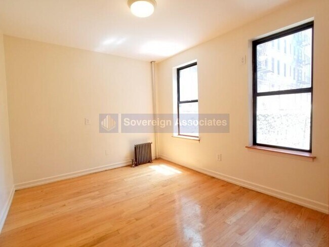 Building Photo - 79 Haven Avenue