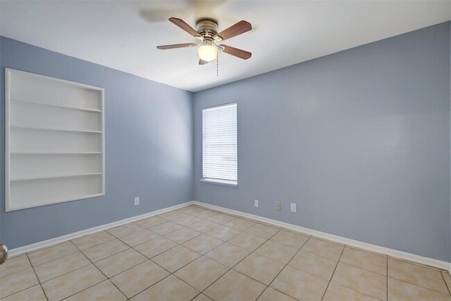 Building Photo - 8705 Parkfield Dr