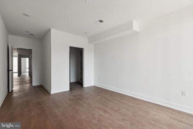 Building Photo - 1614 Ridge Ave