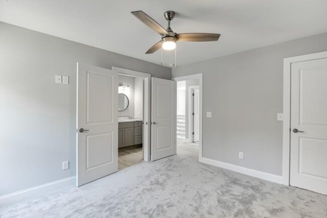 Building Photo - 1641 E Broad St