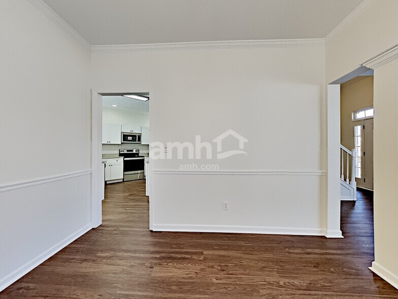 Building Photo - 509 Bancroft Way