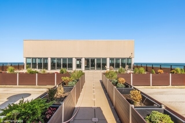 Building Photo - 4170 N Marine Dr