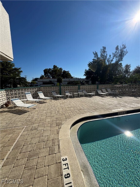 Building Photo - 4803 Sunset Ct