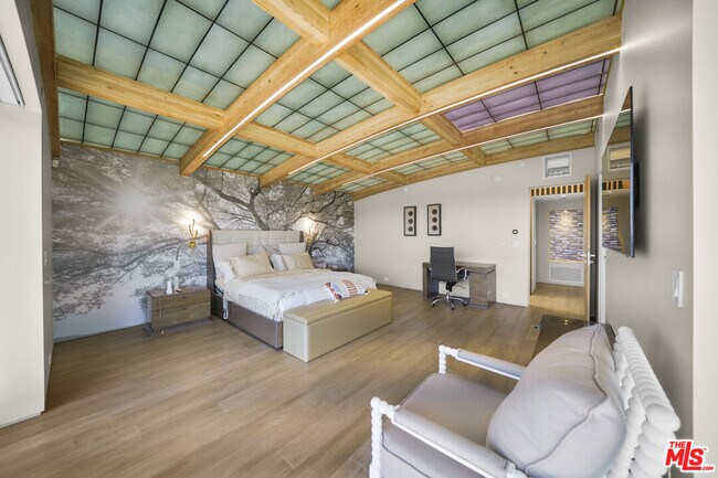 Building Photo - 1500 Ocean Dr