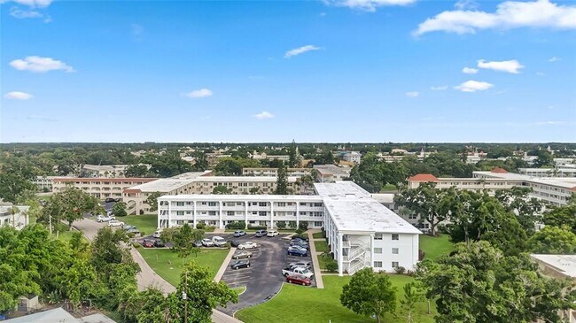 Building Photo - 2454 Australia Way E