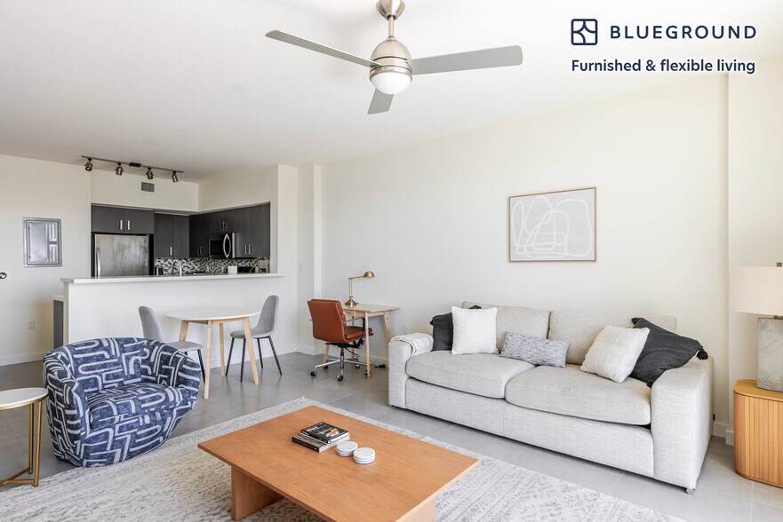 Building Photo - 729 NW 2nd St