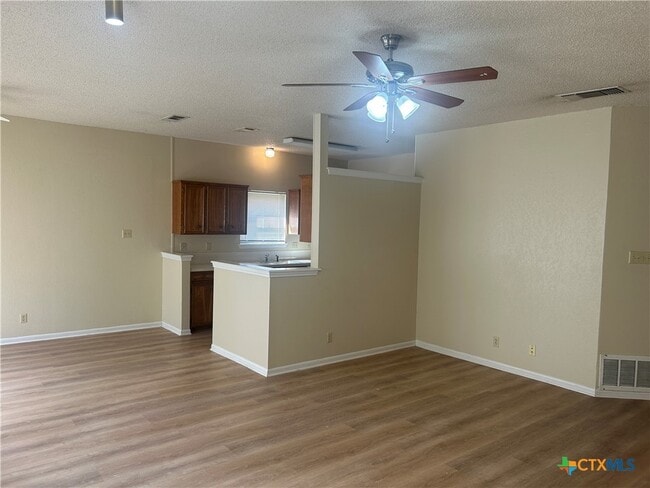 Building Photo - 4809 Bramblewood Dr