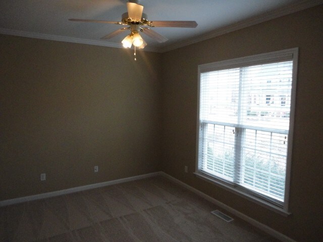 Building Photo - 244 Sarazen Dr