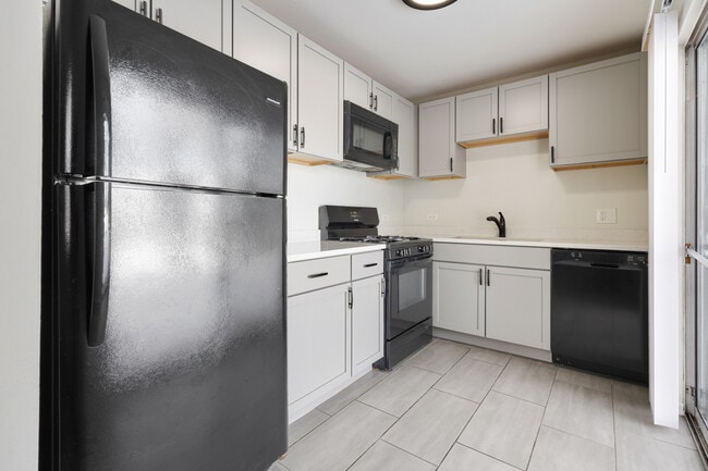 Building Photo - 46 Gant Cir