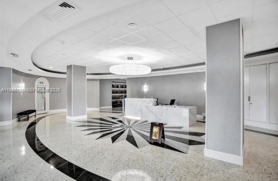 Building Photo - 3140 S Ocean Dr