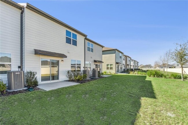 Building Photo - 5931 Chestnut Grv Pl