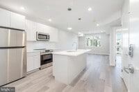 Building Photo - 3449 Scotts Ln