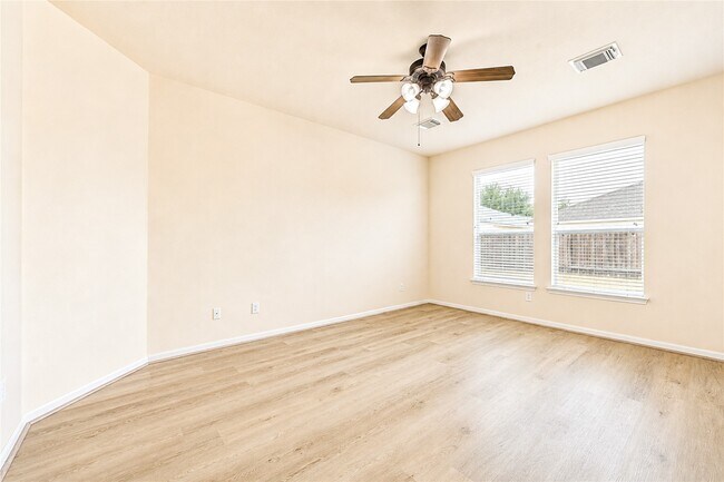 Building Photo - 7419 Sabinal Creek Dr