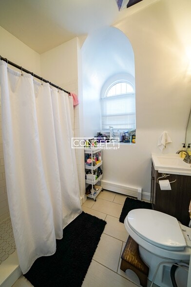 Building Photo - 168 Northampton St