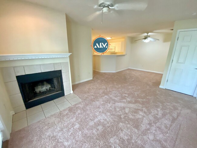 Building Photo - Spacious Third-Floor Condo at The Estate a...