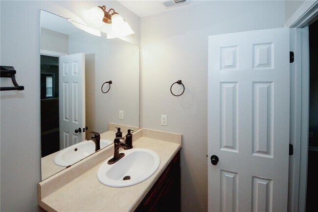 Building Photo - 7000 Lunar Blue Way