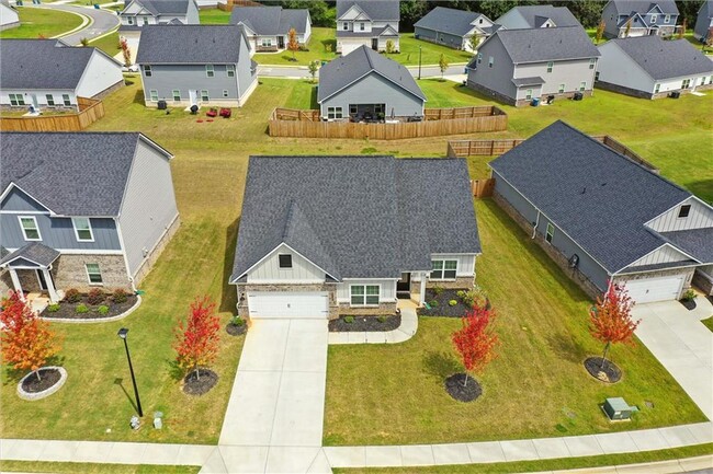 Building Photo - 3894 Saddle Bag Ct