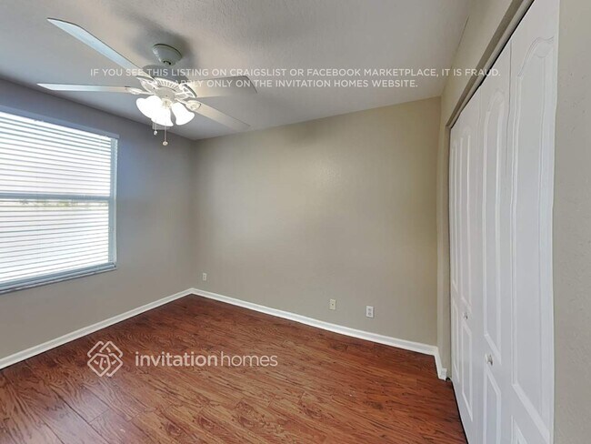 Building Photo - 276 Berenger Walk