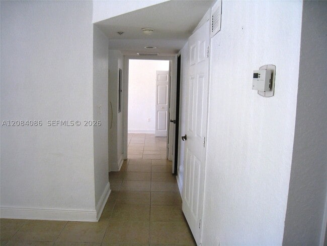 Building Photo - 21000 SW 87th Ave