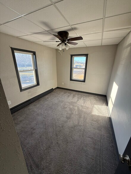 Building Photo - 112 W 1st St