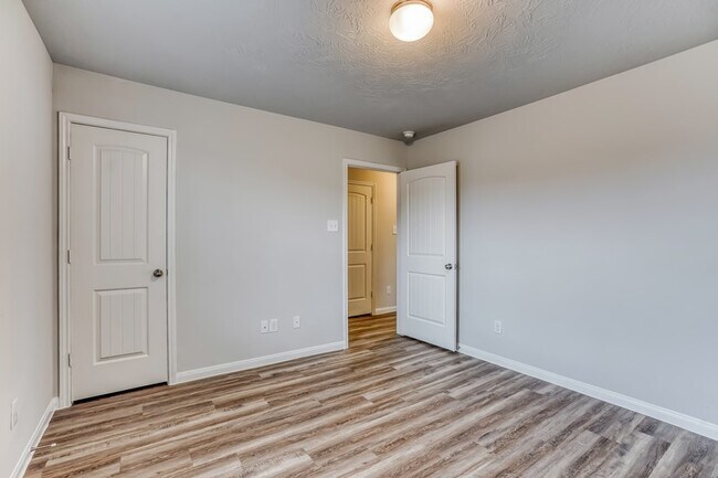 Building Photo - 13015 Bella Vida Ln