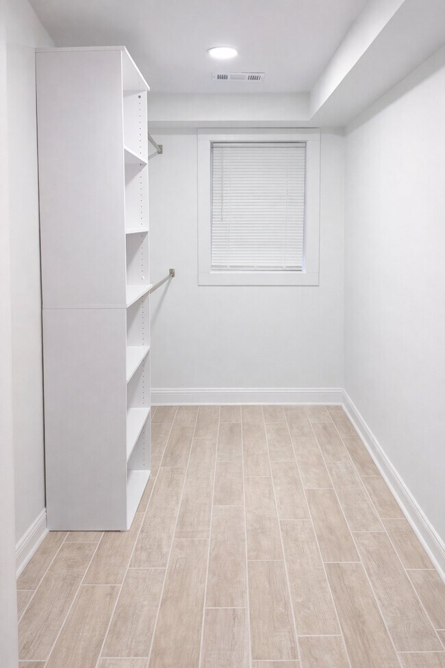 Building Photo - 2097 Verbena St NW