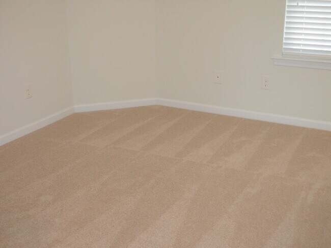 Building Photo - 5733 Midstream Cir