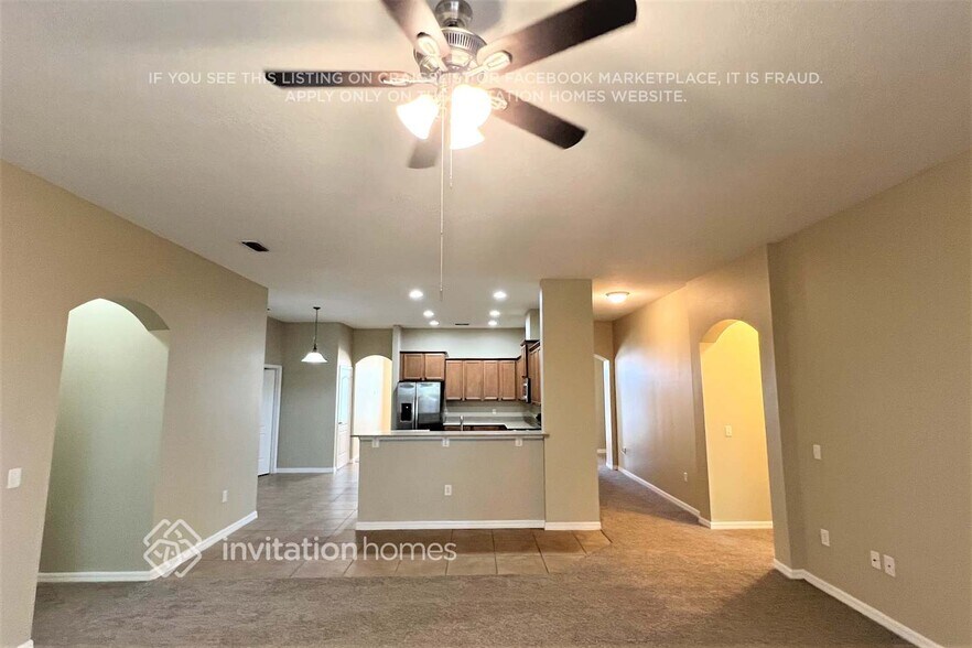 Building Photo - 3484 Tumbling River Dr