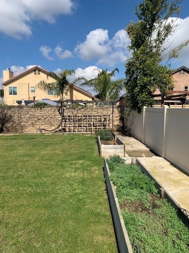 Building Photo - 3-Bedroom | 2.5 Bathroom Home with Solar, ...