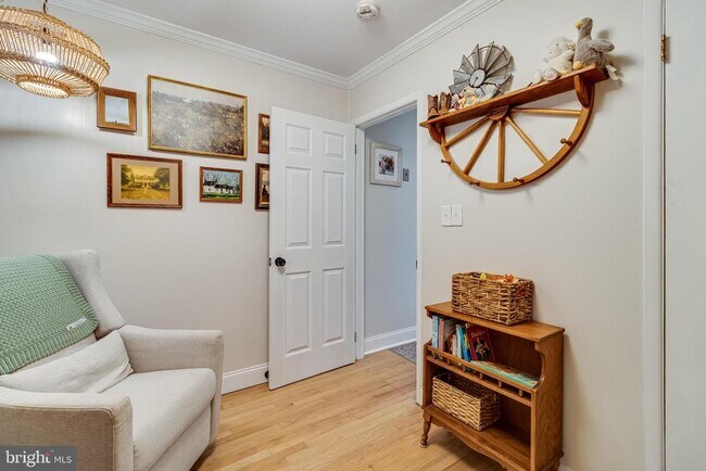 Building Photo - 40905 Spring House Ln