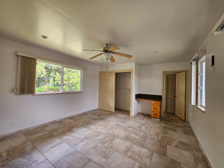 Building Photo - 15-1331-1331 24th Ave