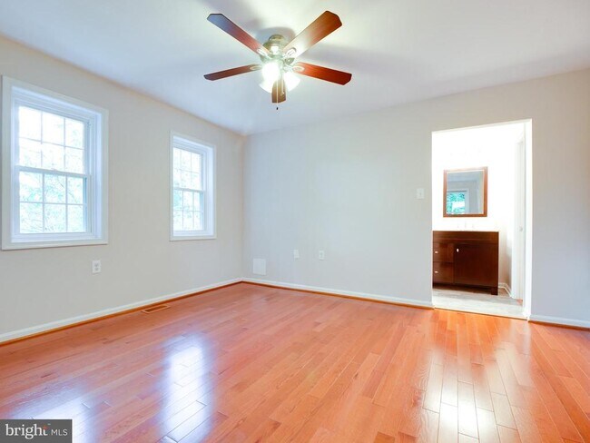 Building Photo - 11800 Critton Cir