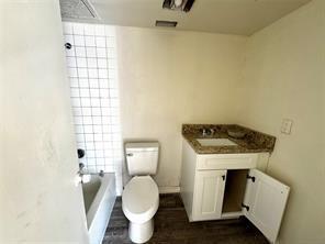 Building Photo - 3524 W Buckingham Rd