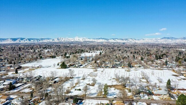 Building Photo - 5735 W 2nd Ave