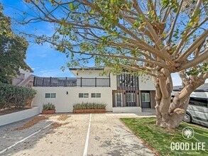 Building Photo - Bright 3BD/2BA Home in Encinitas with Natural Light, In-Unit Laundry & Easy Freeway Access