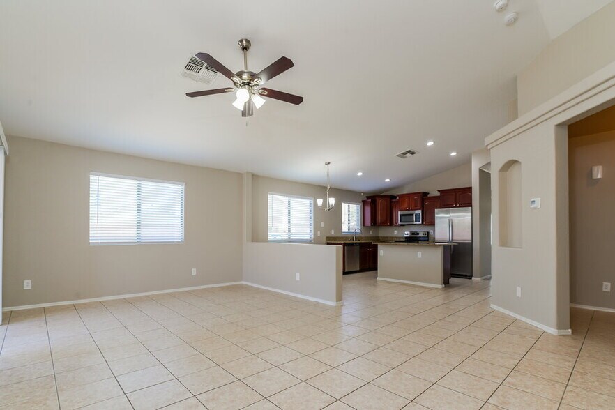Building Photo - 21668 W Cocopah St