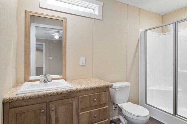 Building Photo - 135 Southlake Dr.