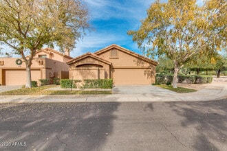Building Photo - 9526 E Wood Dr
